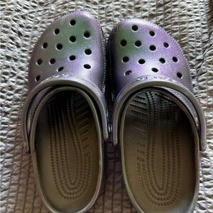 CROCS Iridescent Purple Slip-On Size 8